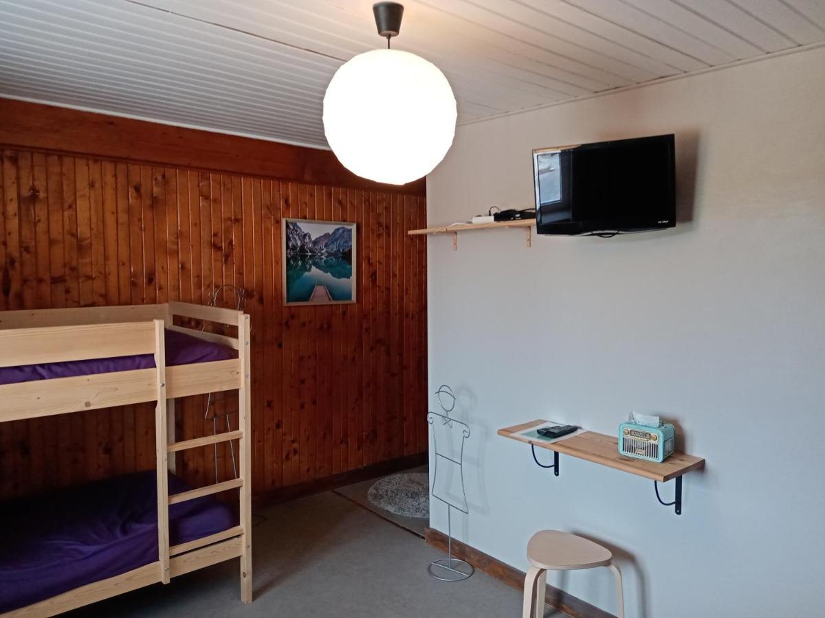 Les P'Tites Pistes Bed & Breakfast Chaux-des-Pres Bagian luar foto